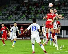 黄轩健身打,彰显演艺人,的严格自律,乐鱼体育官网,乐鱼体育平台,乐鱼体育链接,乐鱼体育官方